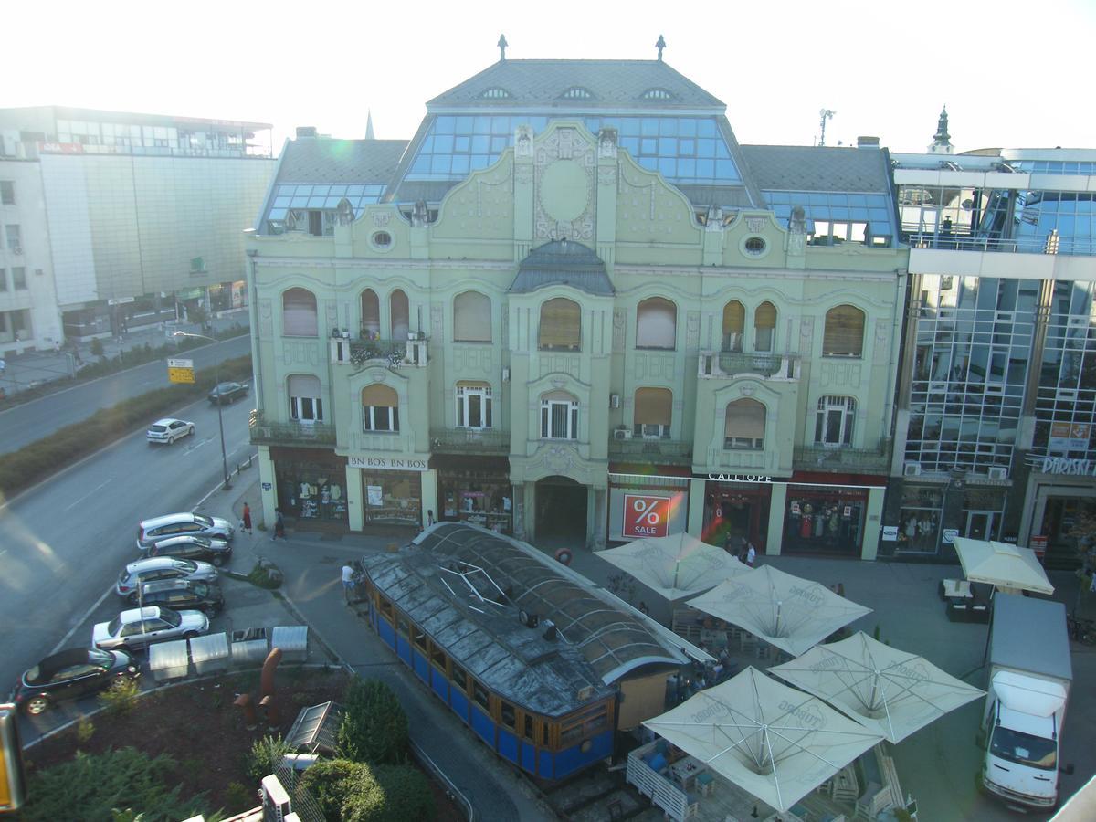 Hostel Nomad Novi Sad Exterior photo