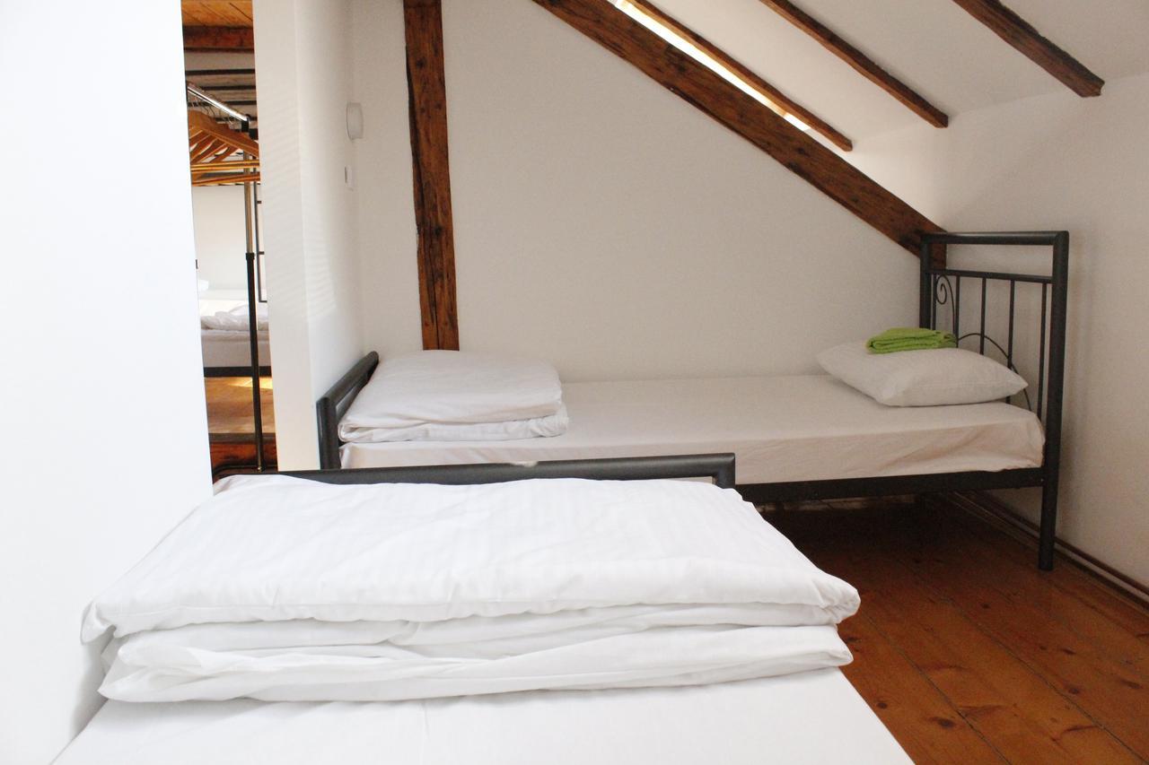 Hostel Nomad Novi Sad Exterior photo