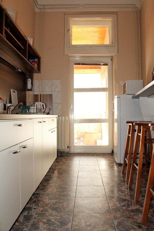 Hostel Nomad Novi Sad Exterior photo